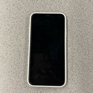 Used phone-bought in 2021. There is no cracks on the screen. iPhone 11.